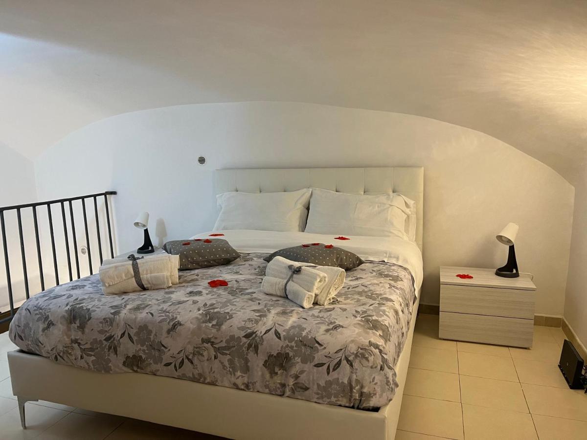 Petite Suite Neapel Exterior foto